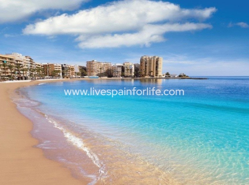 New build - Apartments -
Torrevieja - Centro