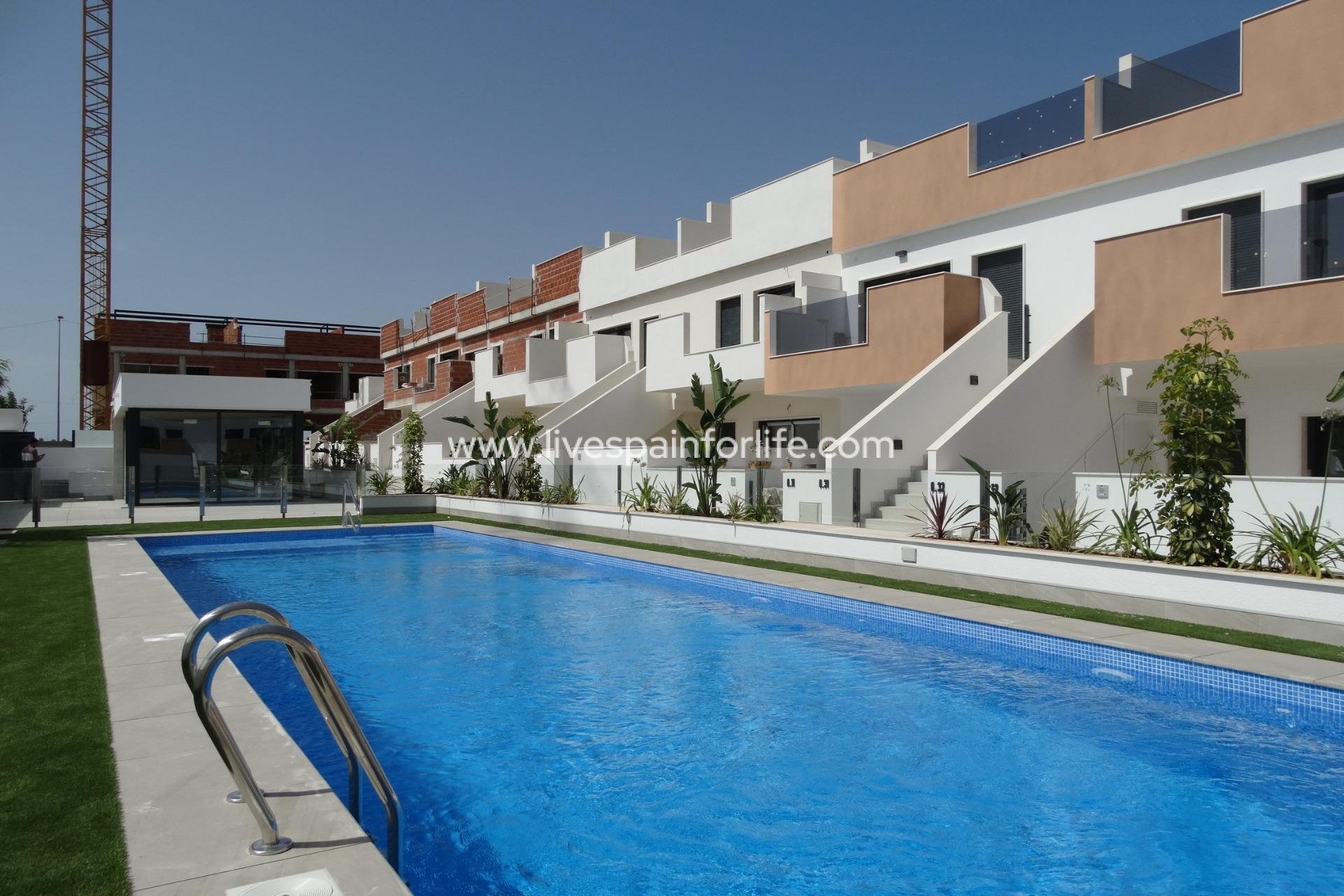 New build - Bungalow -
Pilar de la Horadada - Pueblo