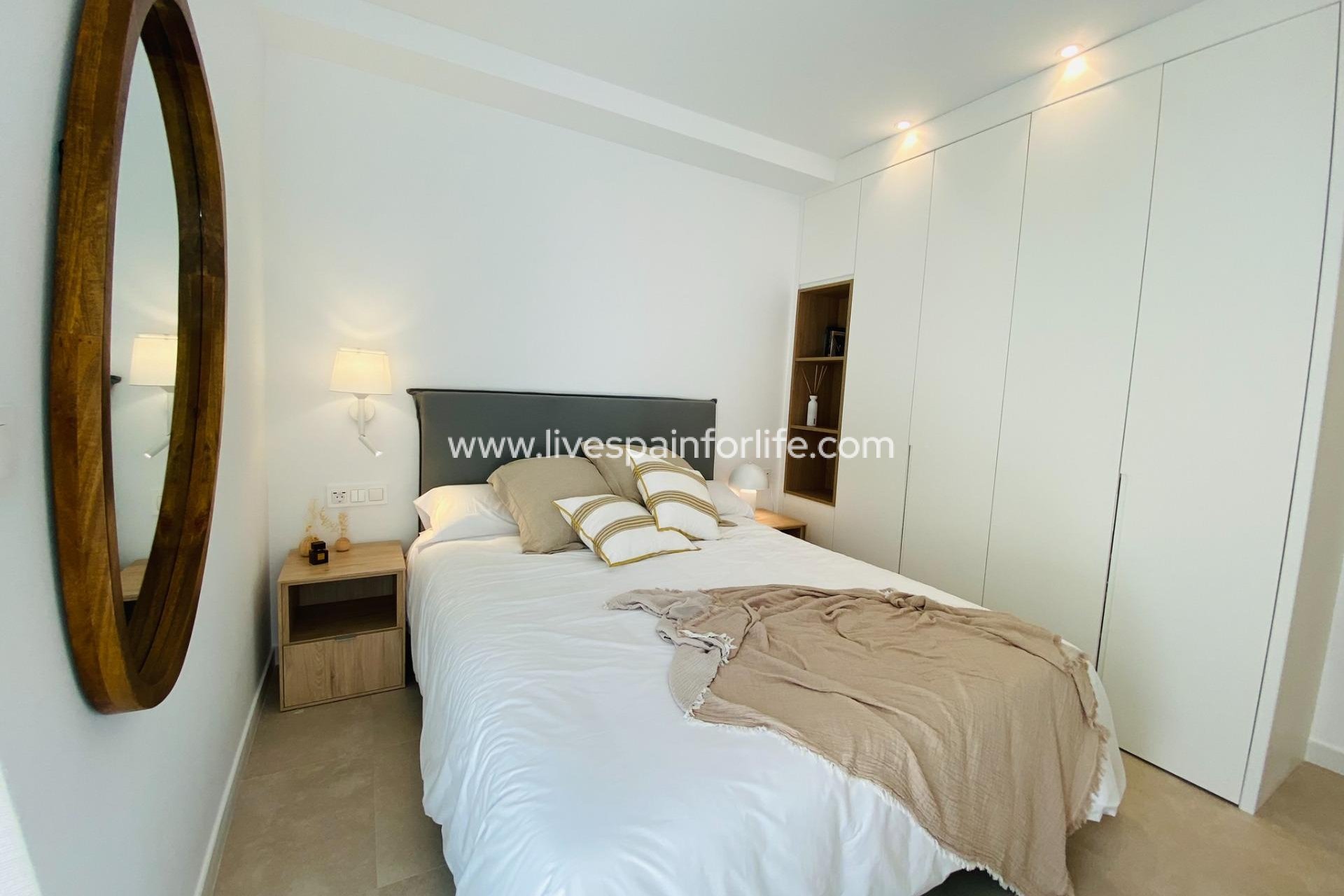 New build - Bungalow -
Pilar de la Horadada - Pueblo