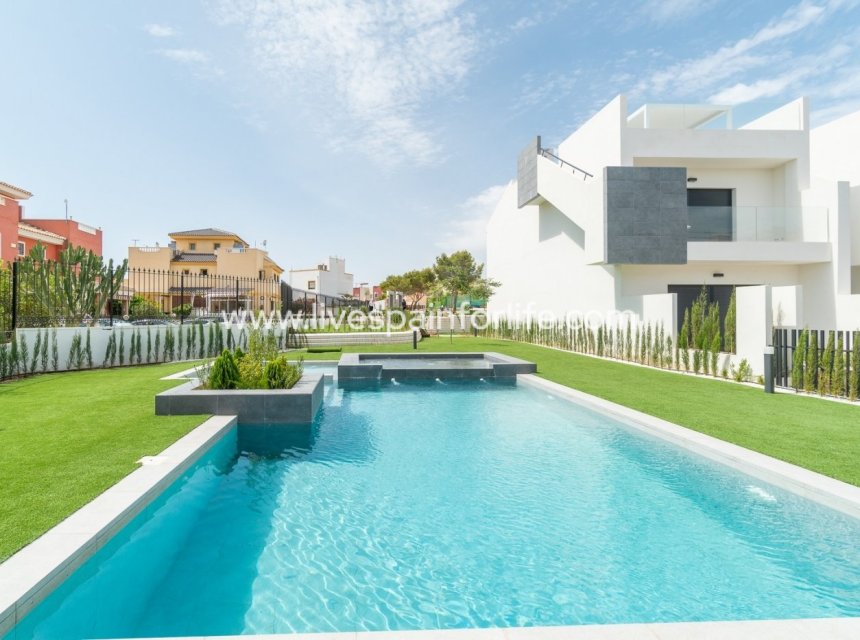 New build - Bungalow -
Torrevieja - Los Balcones