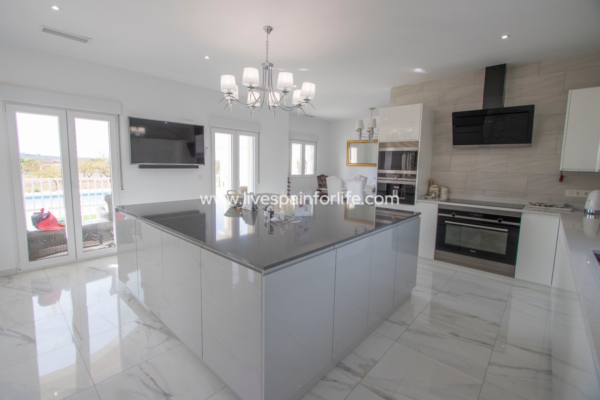 New build - Country Property -
Pinoso