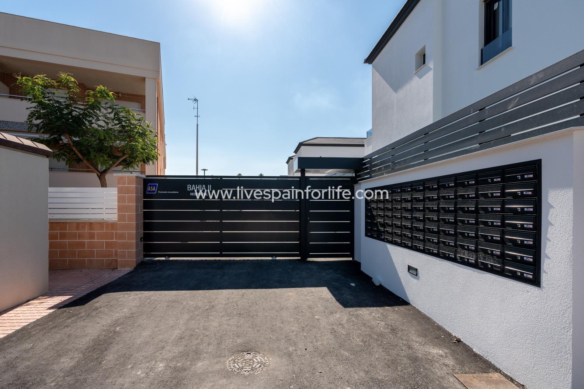 New build - Semi-detached house / Quad -
Gran Alacant