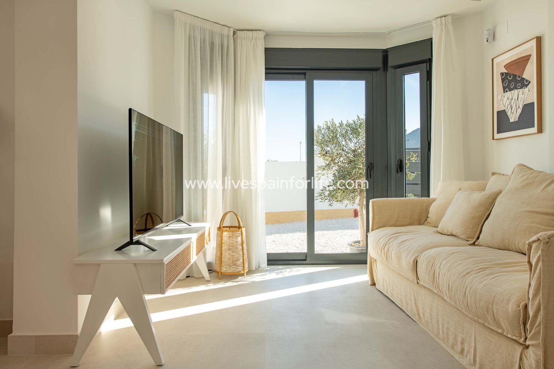 New build - Town house -
Cox - San Fernando