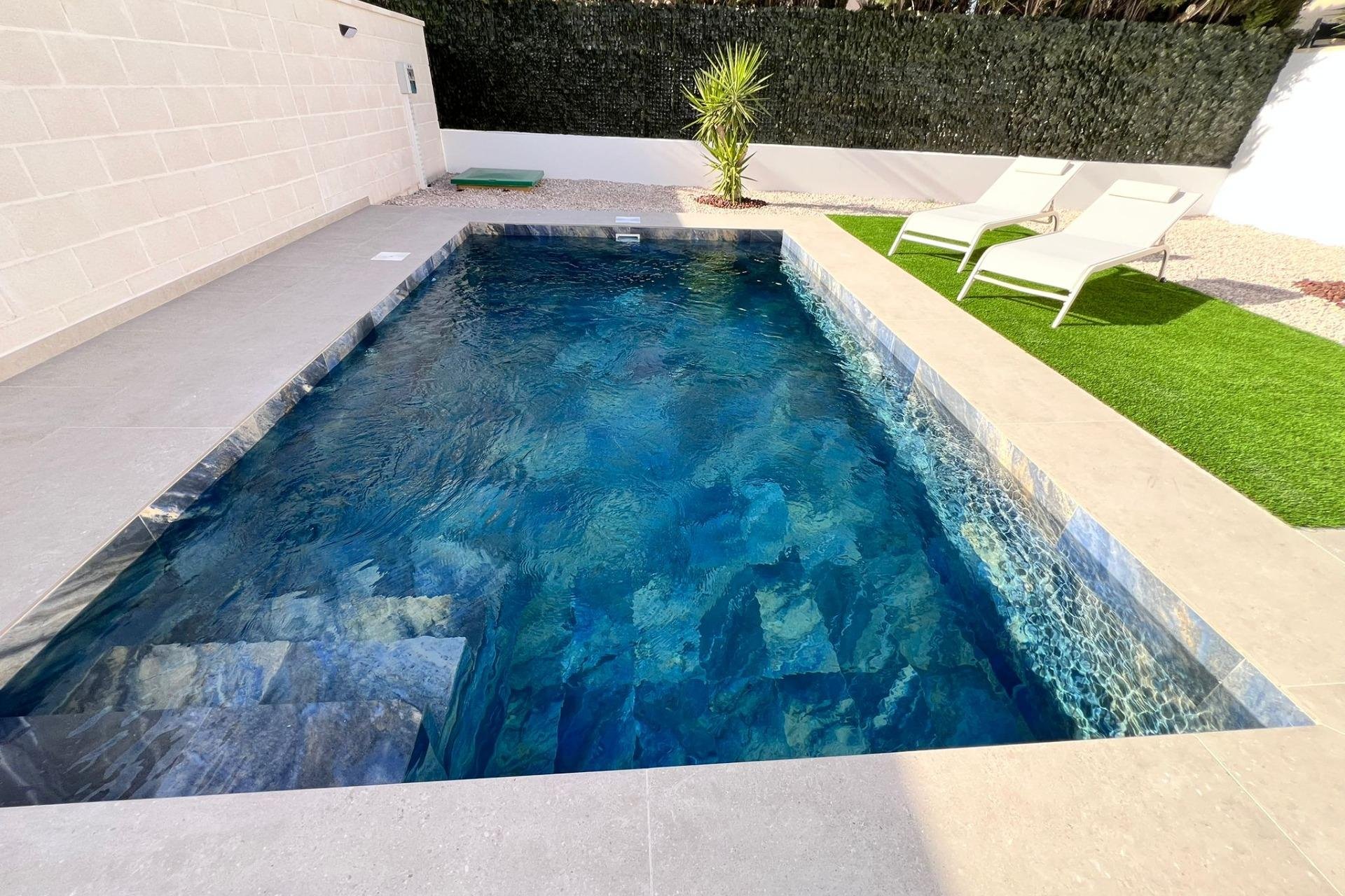 New build - Villa (detached) -
Benferri