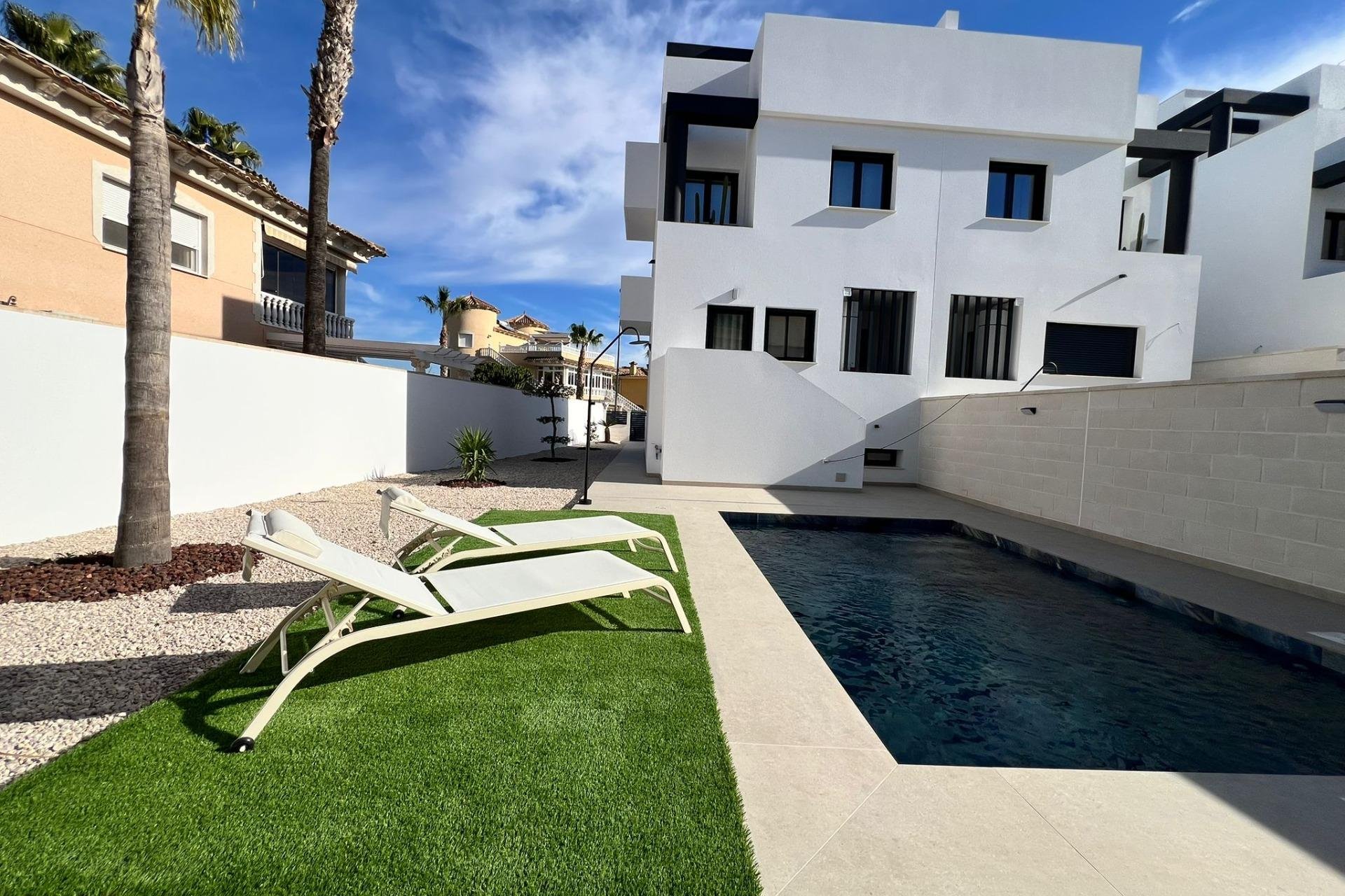 New build - Villa (detached) -
Benferri