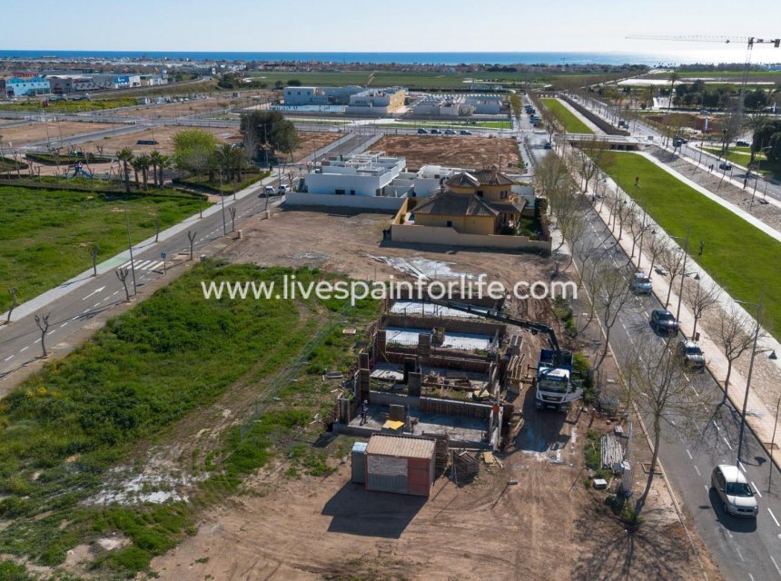 New build - Villa (detached) -
Pilar de la Horadada - Pueblo