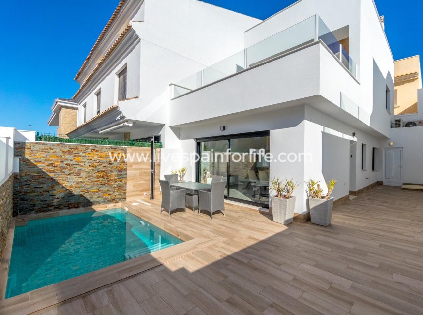 New build - Villa (detached) -
San Pedro del Pinatar - polideportivo