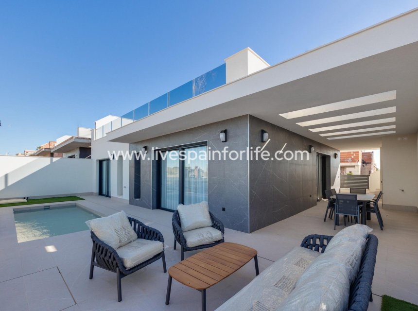 New build - Villa (detached) -
Torrevieja - Sector 25