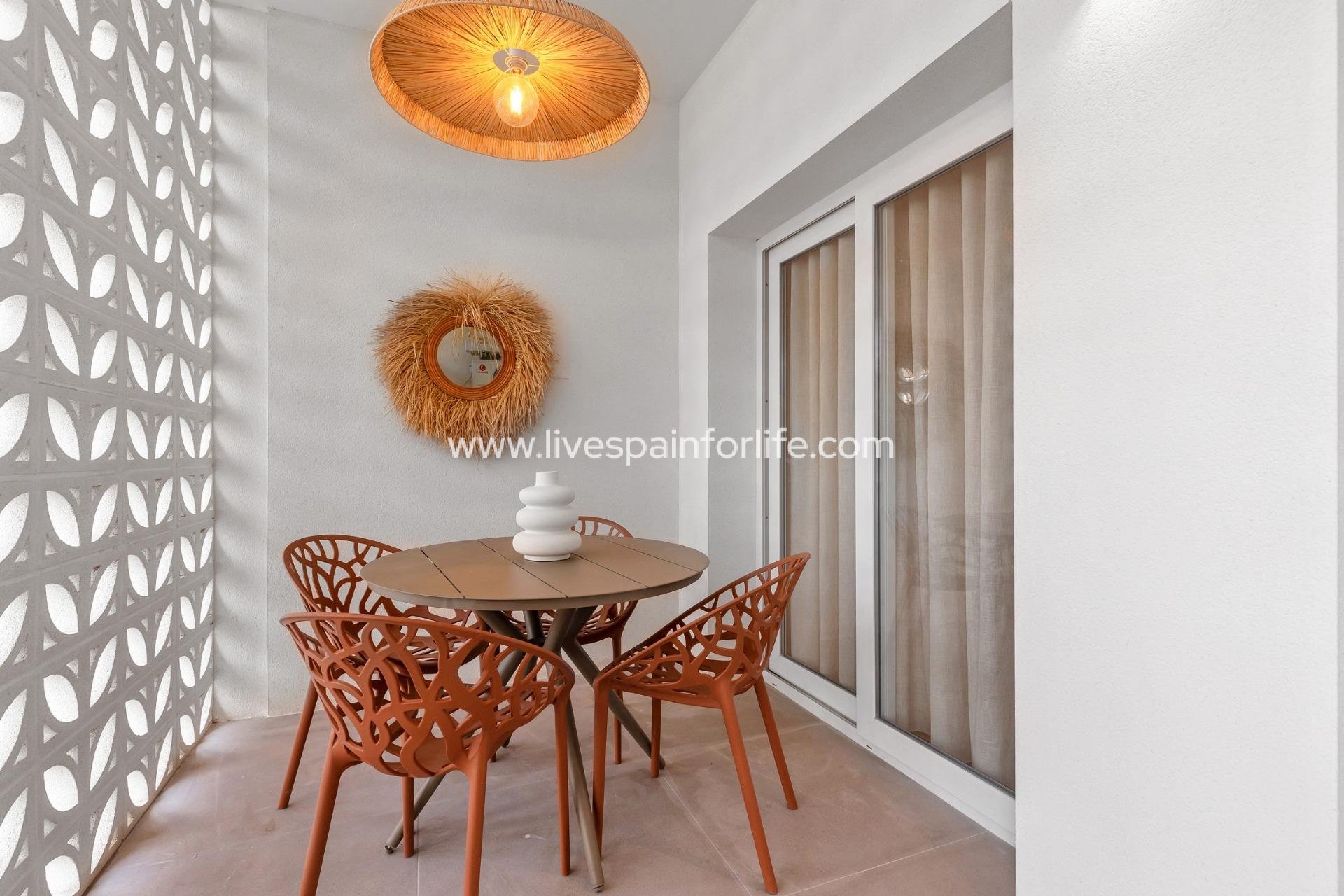 Nieuwbouw - Apartments -
Torrevieja - Playa Los Naufragos