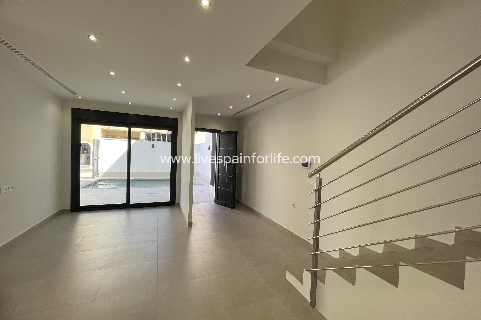 Nieuwbouw - Villa (alleenstaand) -
Almoradi - Heredades