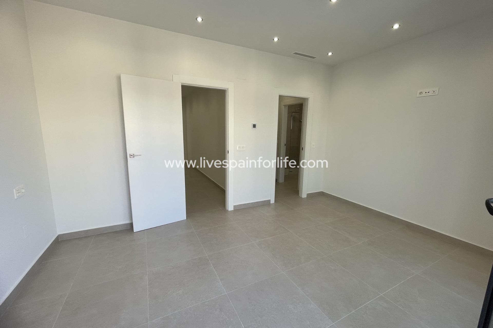 Nieuwbouw - Villa (alleenstaand) -
Almoradi - Heredades