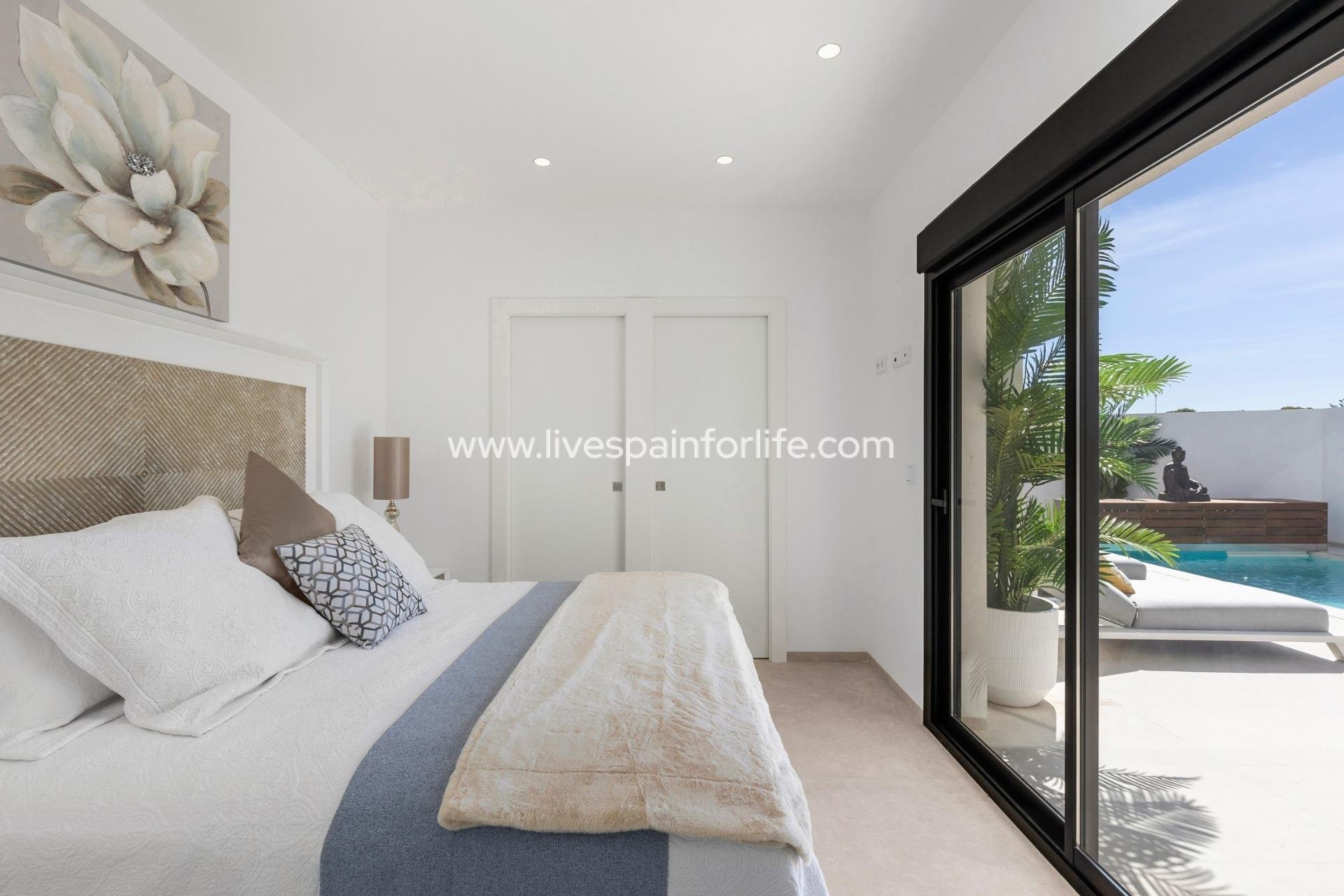 Nieuwbouw - Villa (alleenstaand) -
Los Alcázares - Serena Golf