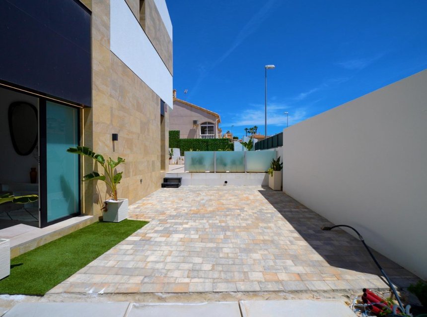 Nieuwbouw - Villa (alleenstaand) -
Orihuela Costa - Los Altos