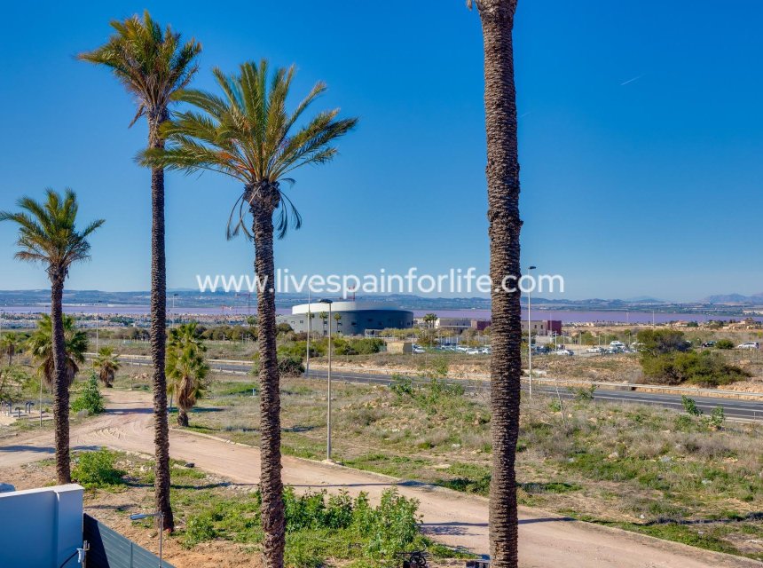 Nieuwbouw - Villa (alleenstaand) -
Torrevieja - Sector 25