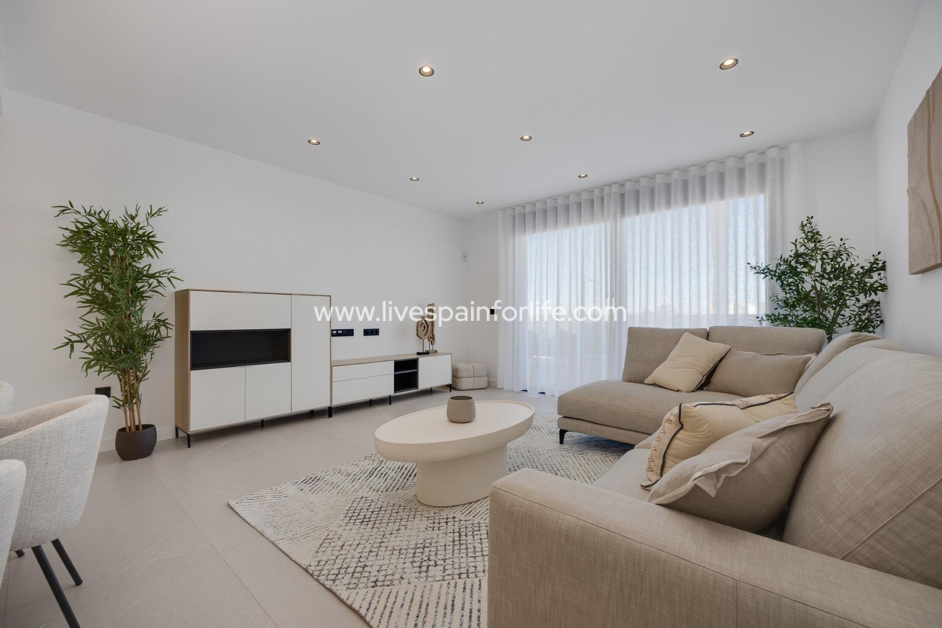 Nieuwbouw - Villa (alleenstaand) -
Torrevieja - Sector 25