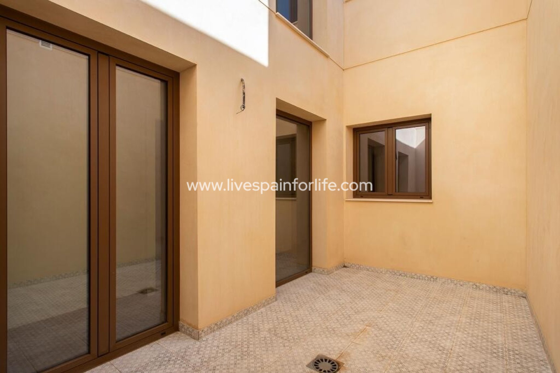 Nouvelle construction - Apartments -
Hondon De Las Nieves