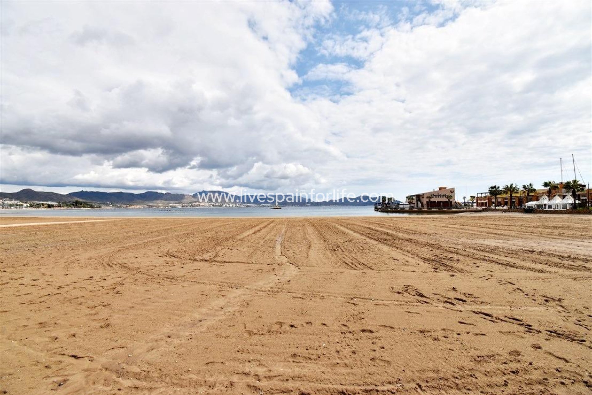 Nouvelle construction - Apartments -
Mazarrón - Playa del Puerto