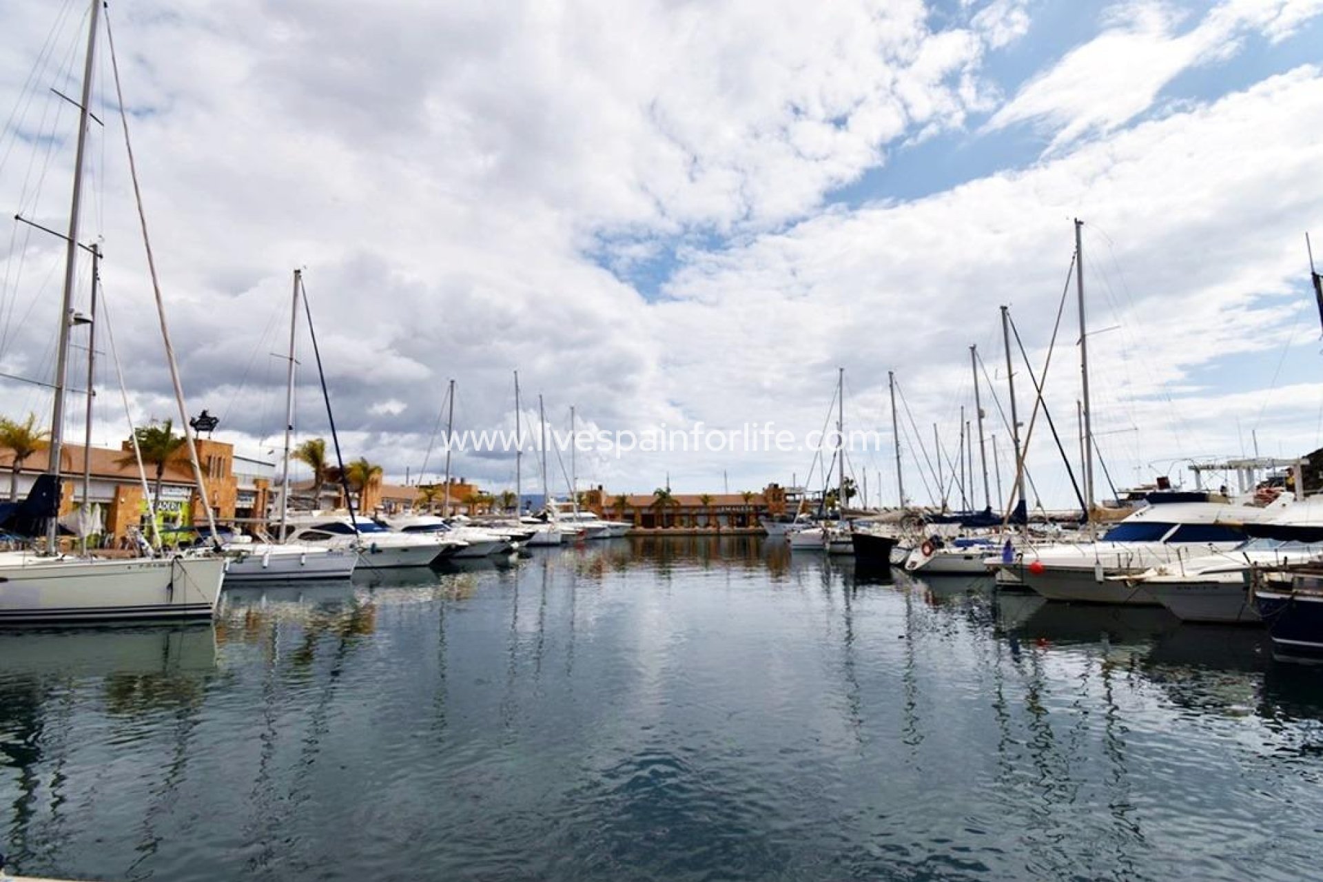 Nouvelle construction - Apartments -
Mazarrón - Playa del Puerto