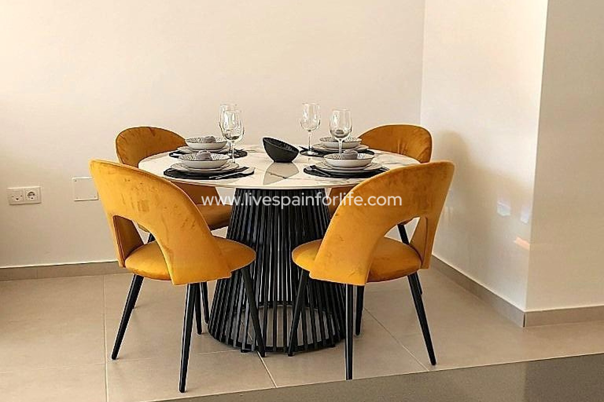 Nouvelle construction - Apartments -
San Miguel De Salinas - Pueblo