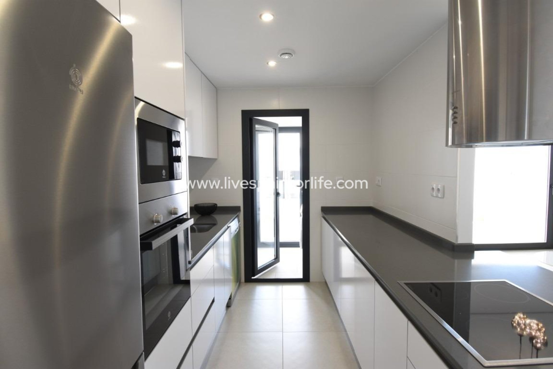 Nouvelle construction - Apartments -
San Miguel De Salinas - Pueblo