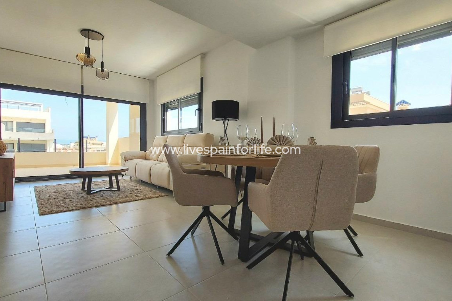 Nouvelle construction - Apartments -
San Miguel De Salinas - Pueblo