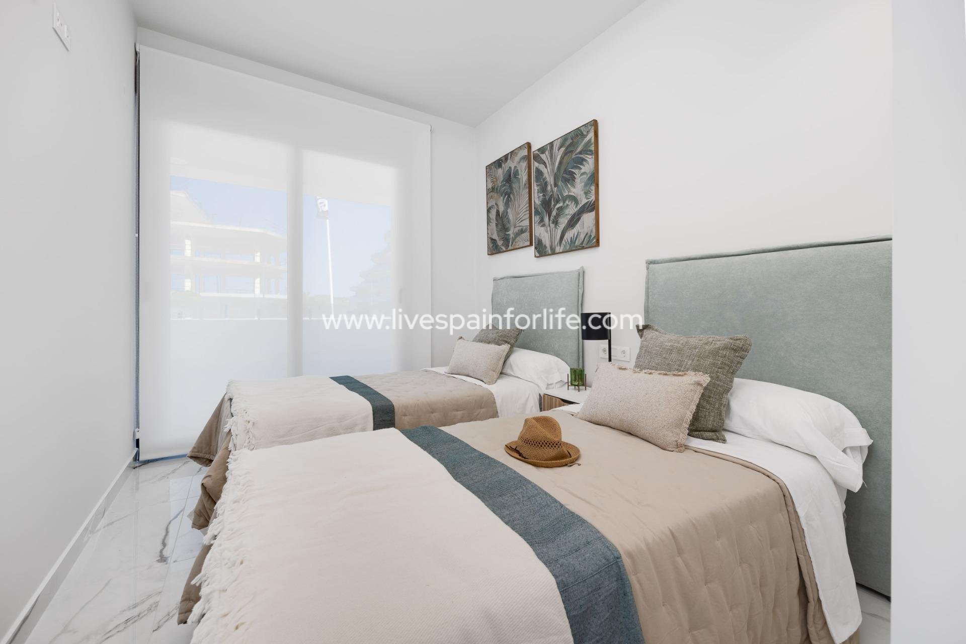 Nouvelle construction - Apartments -
San Miguel De Salinas - Pueblo