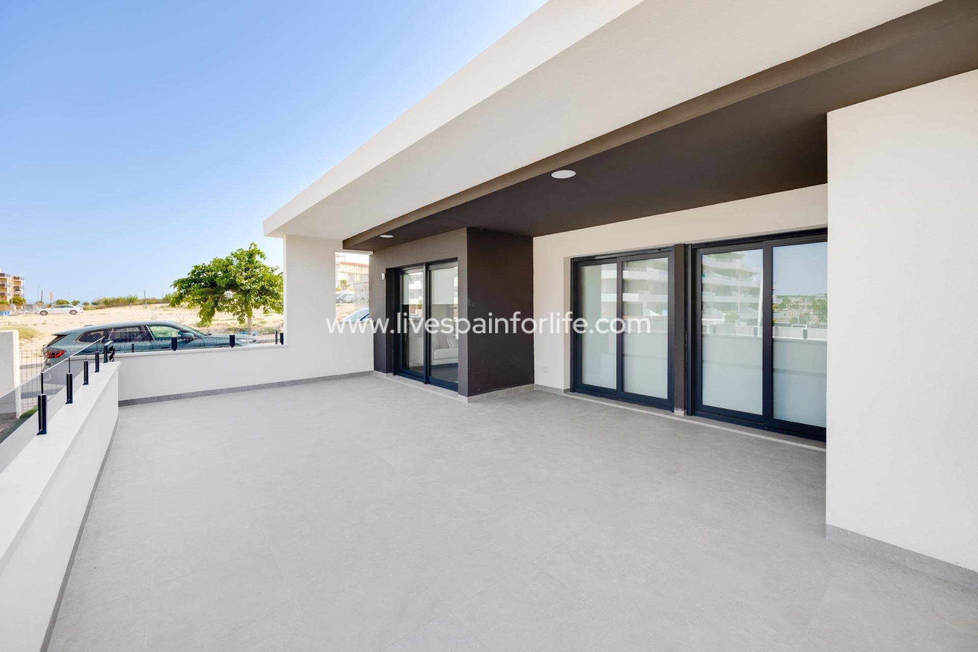 Nouvelle construction - Apartments -
San Miguel De Salinas - Pueblo