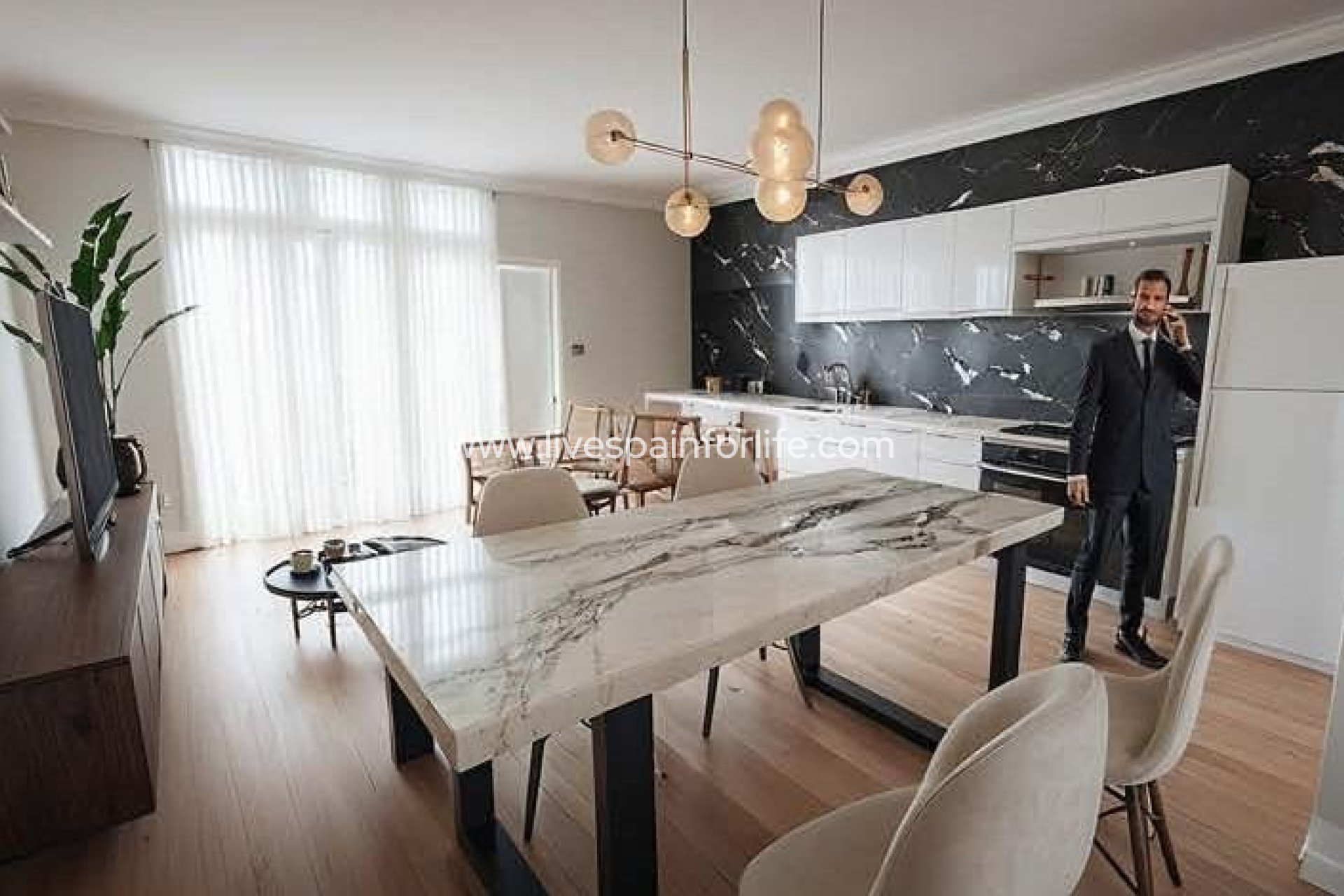 Nouvelle construction - Apartments -
Torrevieja - Centro