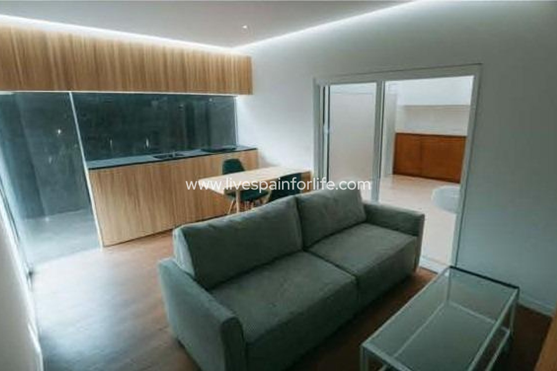 Nouvelle construction - Apartments -
Torrevieja - Centro