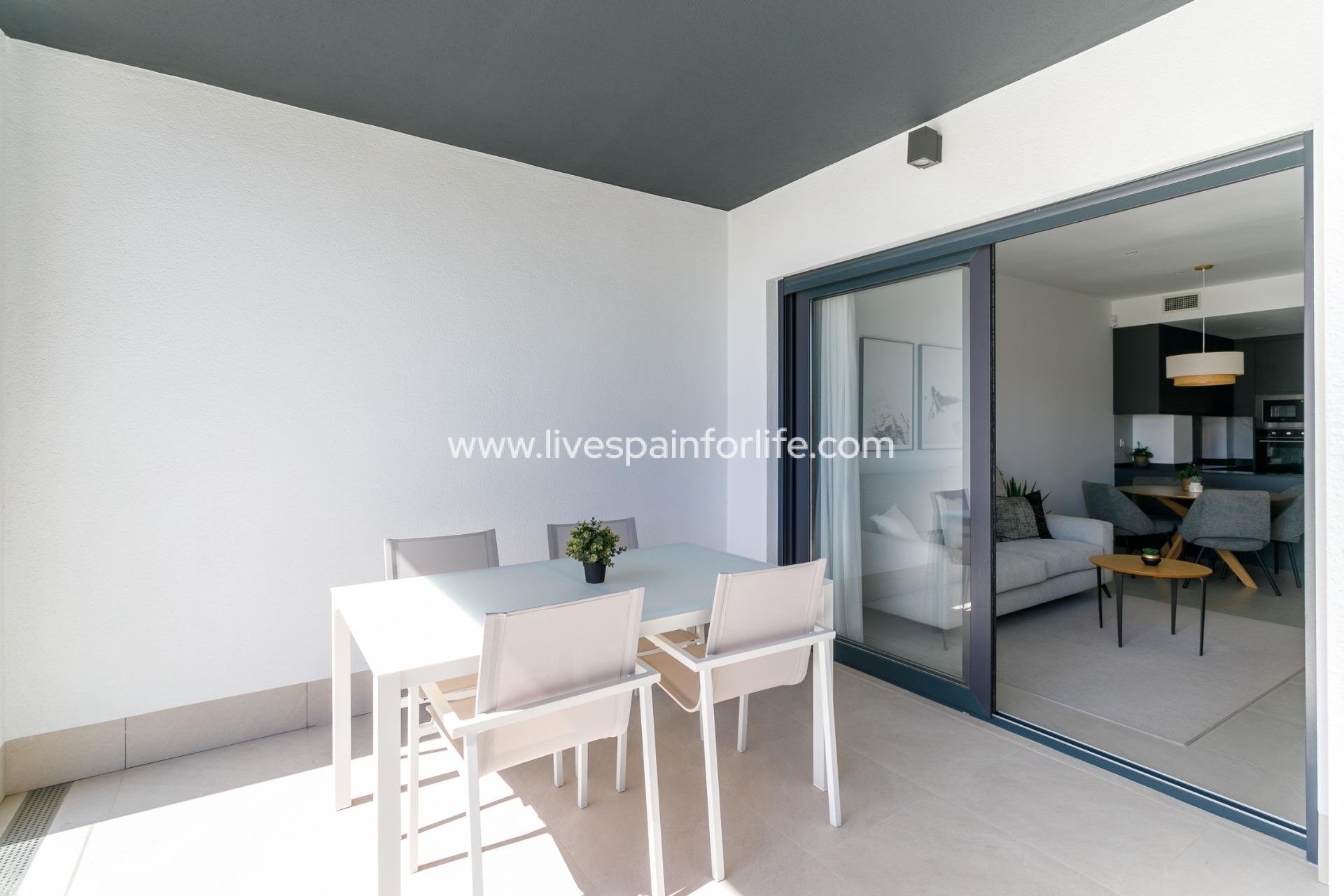 Nouvelle construction - Apartments -
Torrevieja - Torreblanca