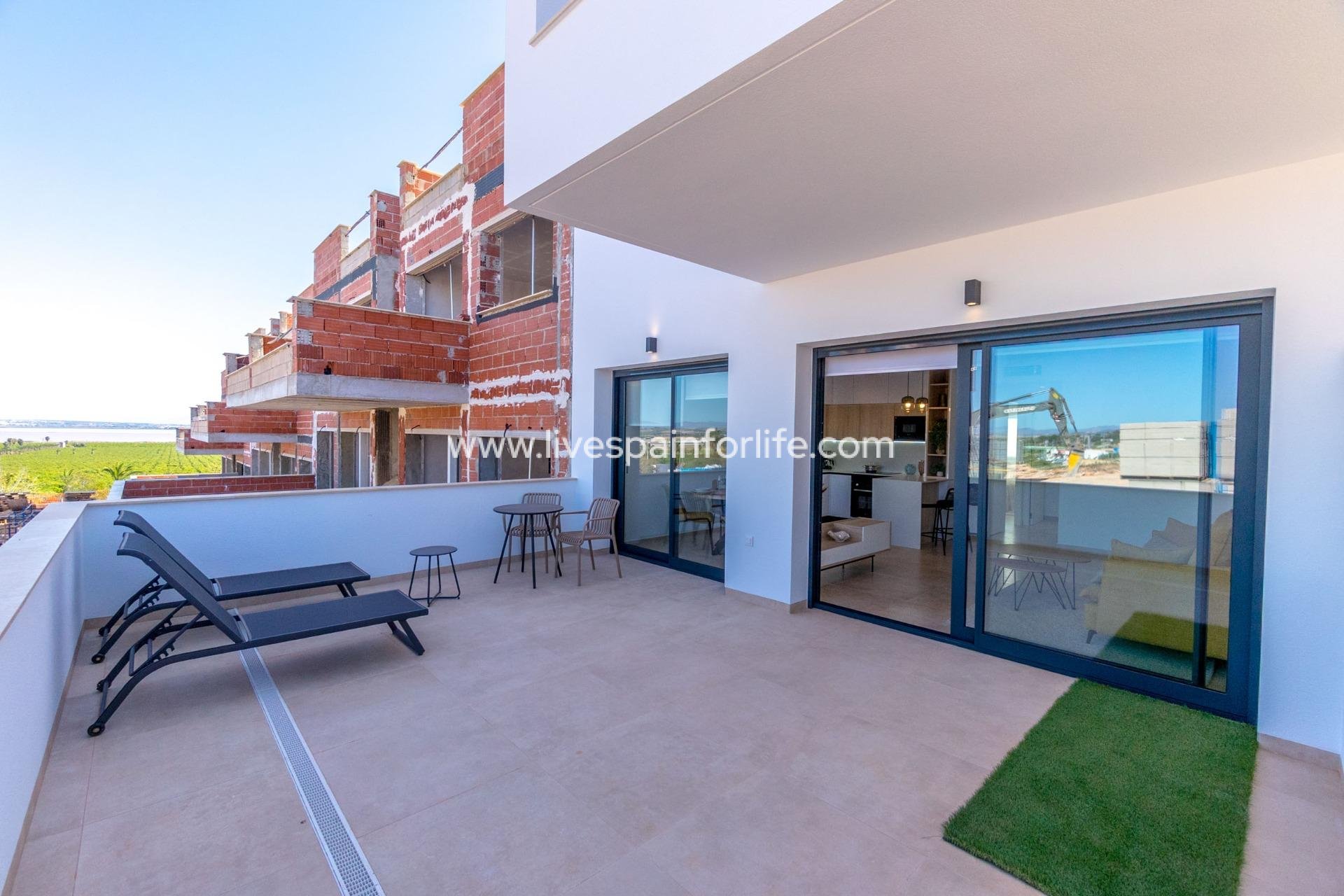 Nouvelle construction - Bungalow -
Torrevieja - Los Balcones