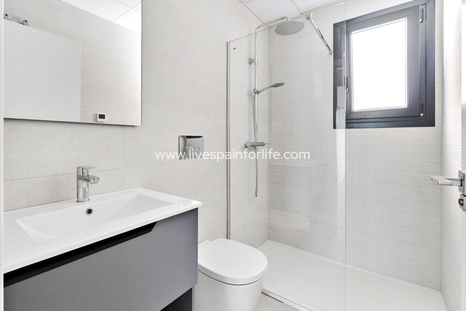Nouvelle construction - Bungalow -
Torrevieja - Villa Amalia