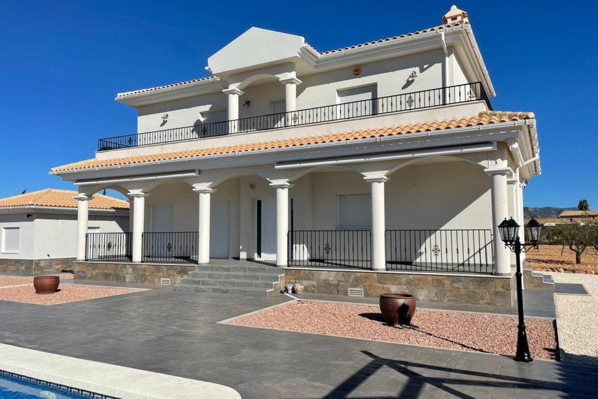 Nouvelle construction - Maison de campagne -
Alicante