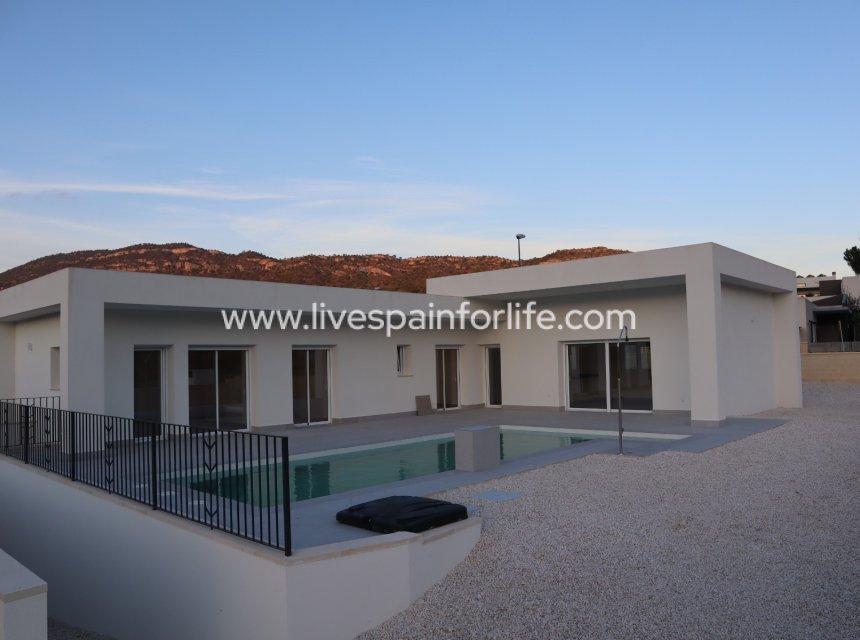 Nouvelle construction - Maison de campagne -
Pinoso