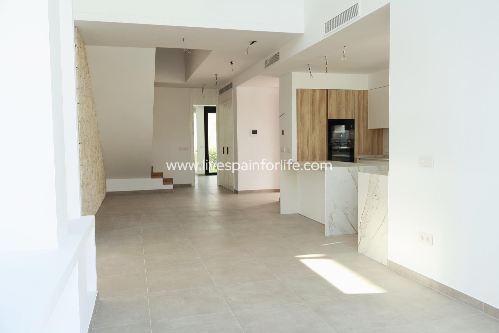 Nouvelle construction - Villa (indépendant) -
Alfas del Pi - El Albir