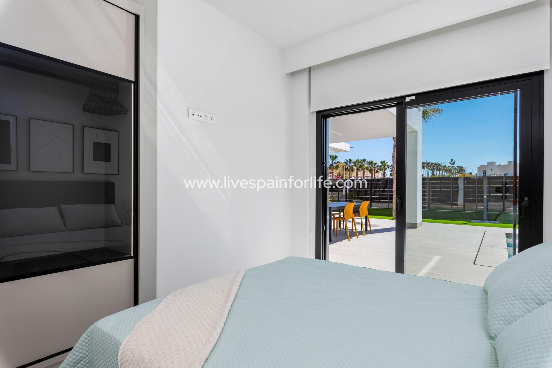 Nouvelle construction - Villa (indépendant) -
Algorfa - La Finca Golf