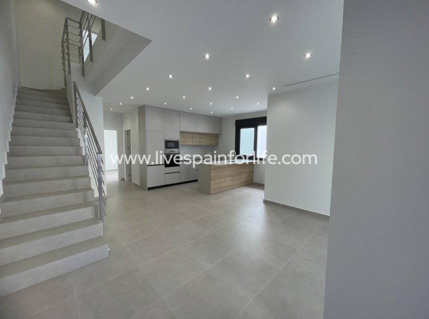 Nouvelle construction - Villa (indépendant) -
Almoradi - Heredades