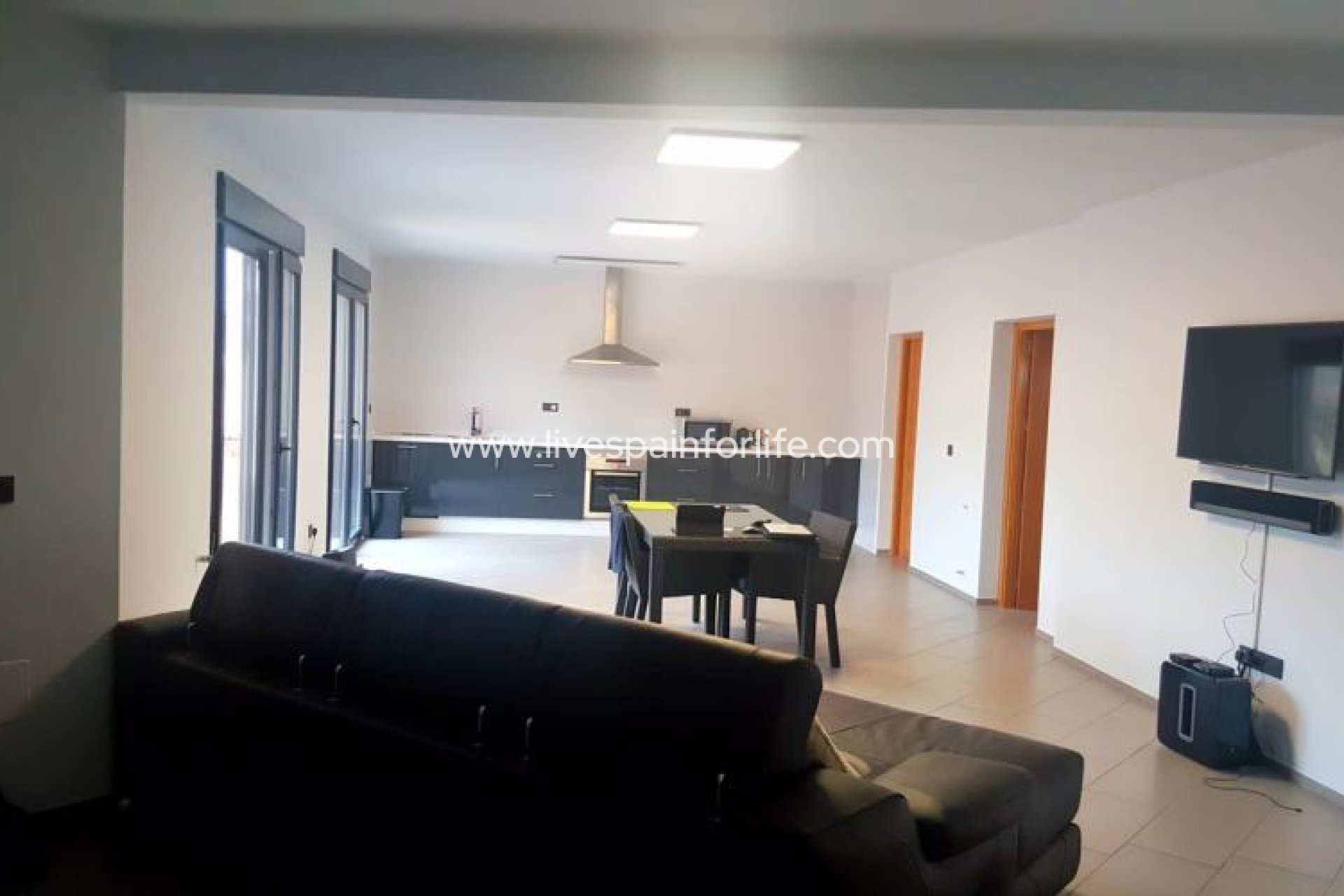 Nouvelle construction - Villa (indépendant) -
Elche