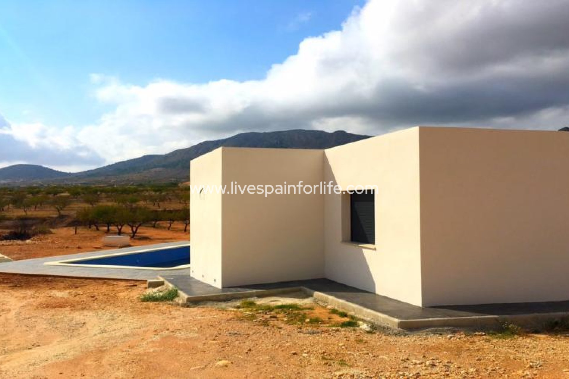 Nouvelle construction - Villa (indépendant) -
Elche