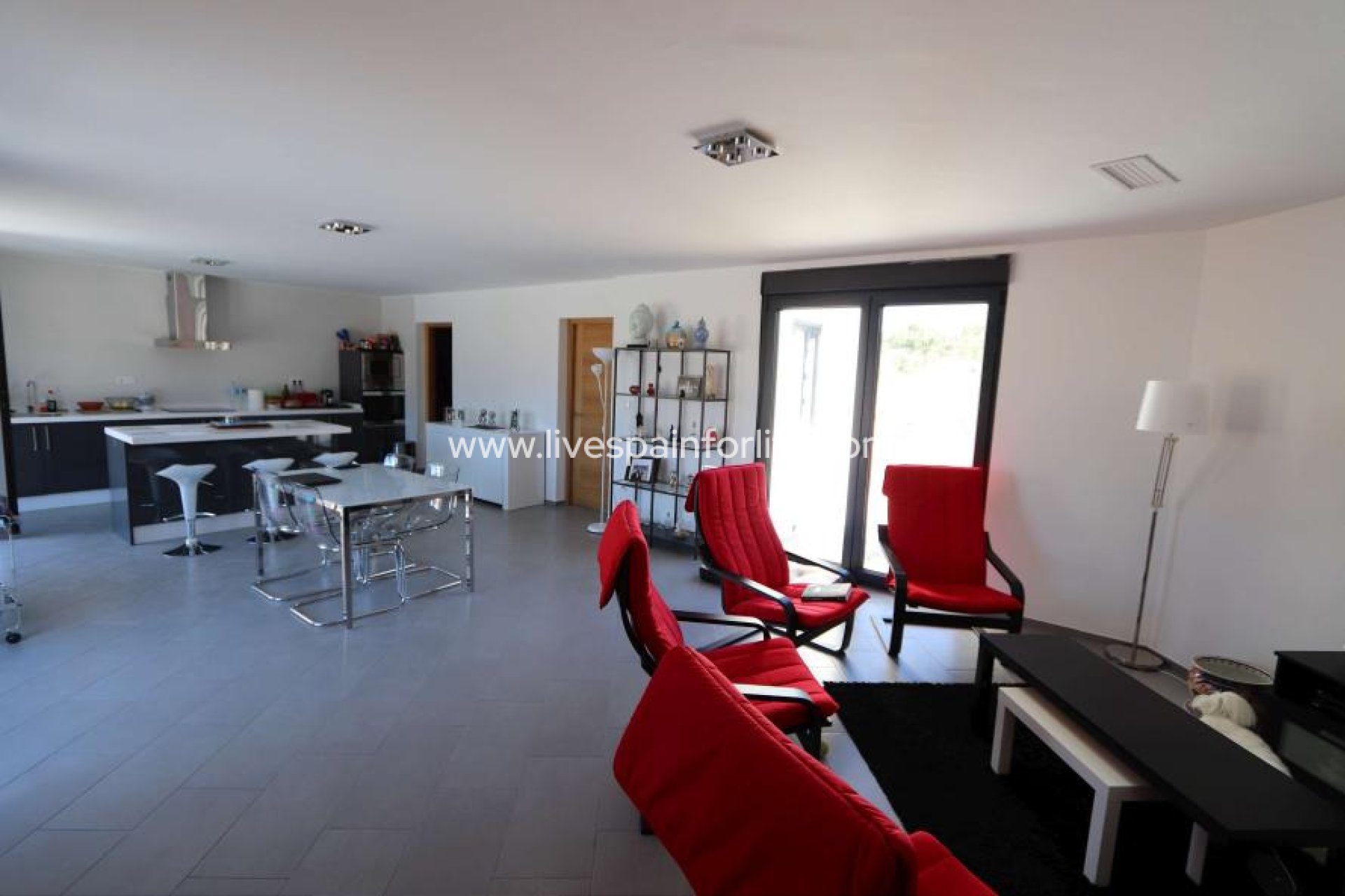 Nouvelle construction - Villa (indépendant) -
Elche