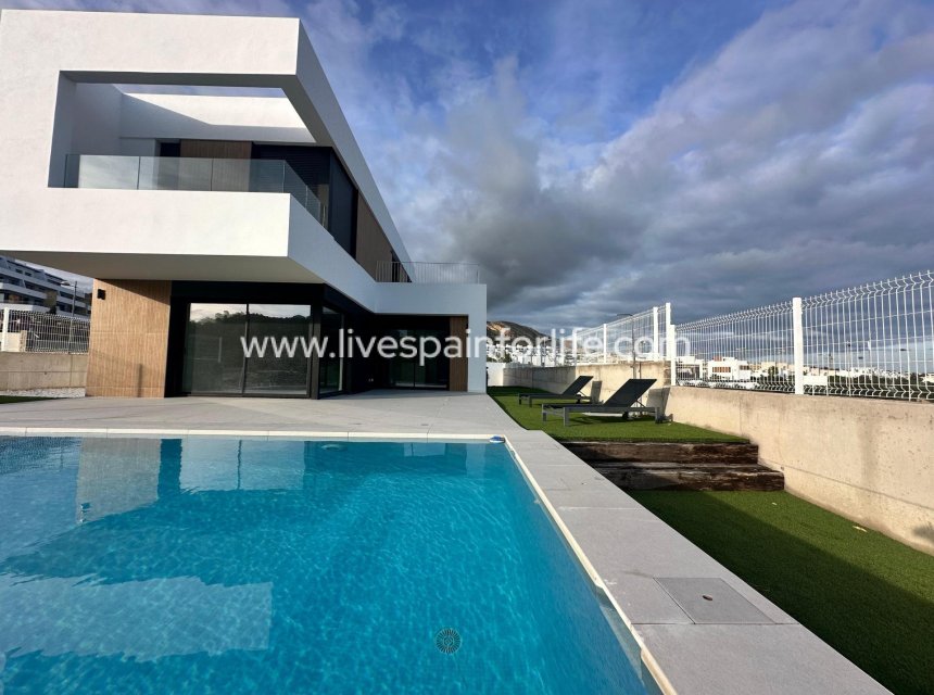 Nouvelle construction - Villa (indépendant) -
Finestrat - Campana Garden