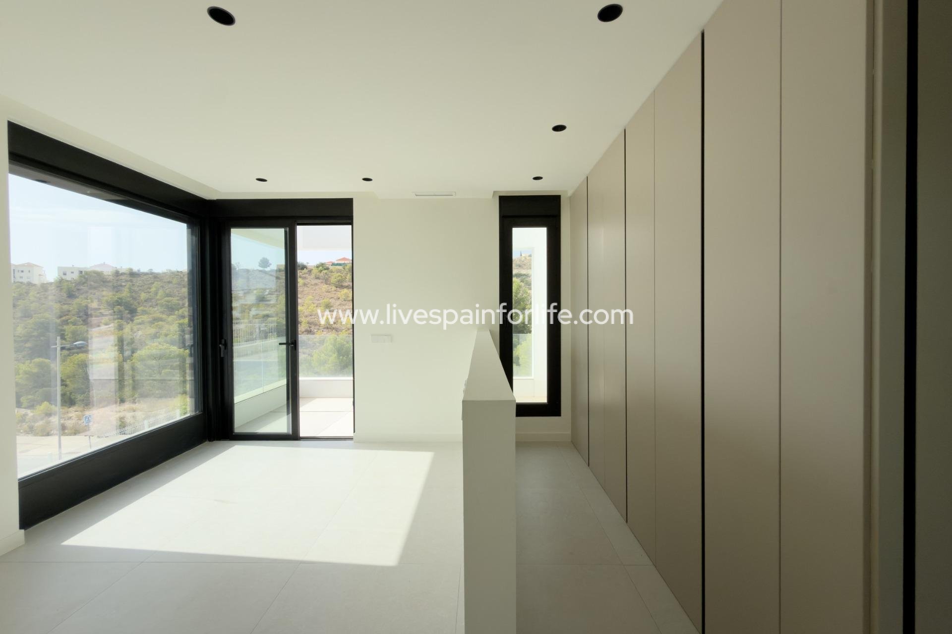 Nouvelle construction - Villa (indépendant) -
Finestrat - Campana Garden