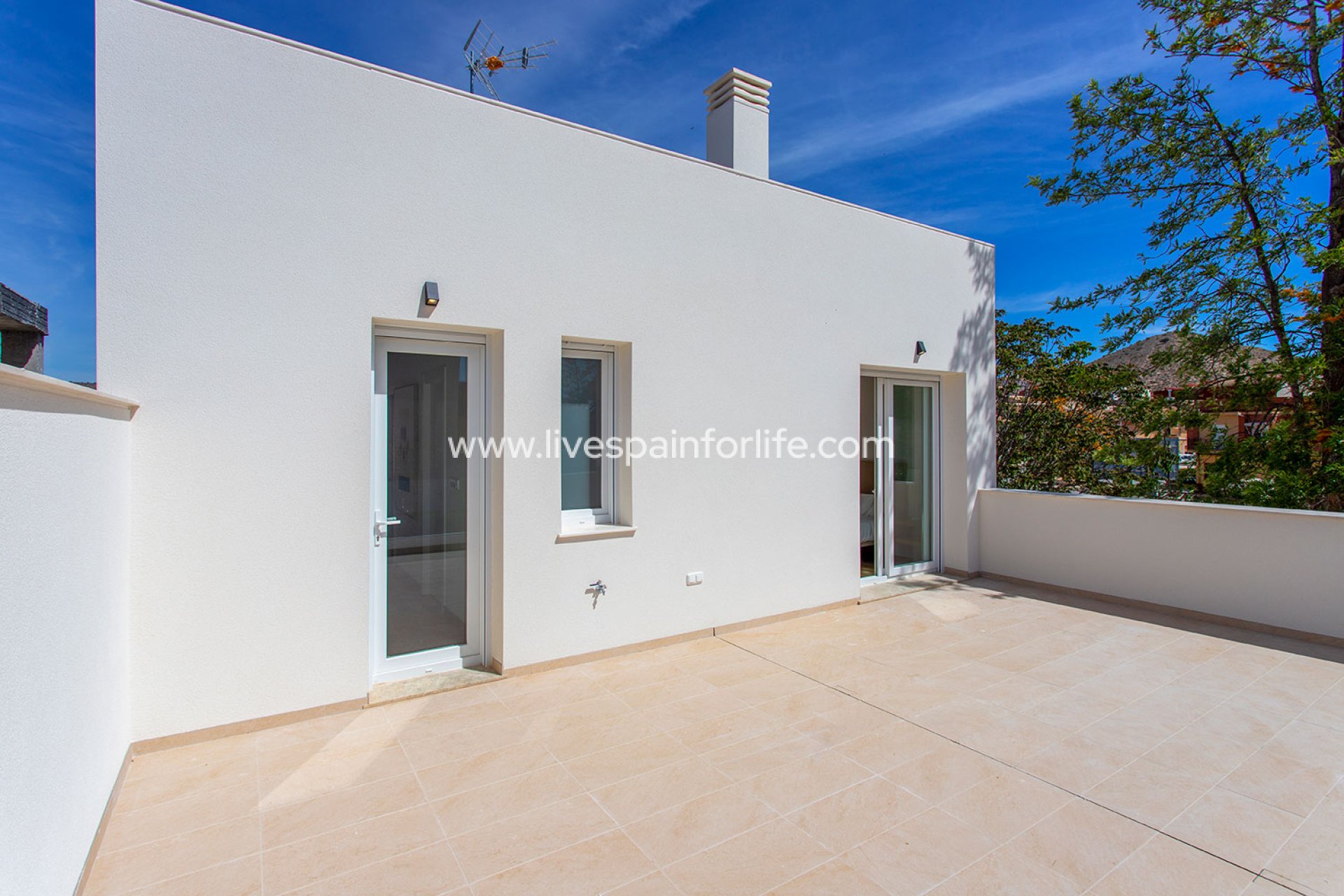 Nouvelle construction - Villa (indépendant) -
Hondon De Las Nieves
