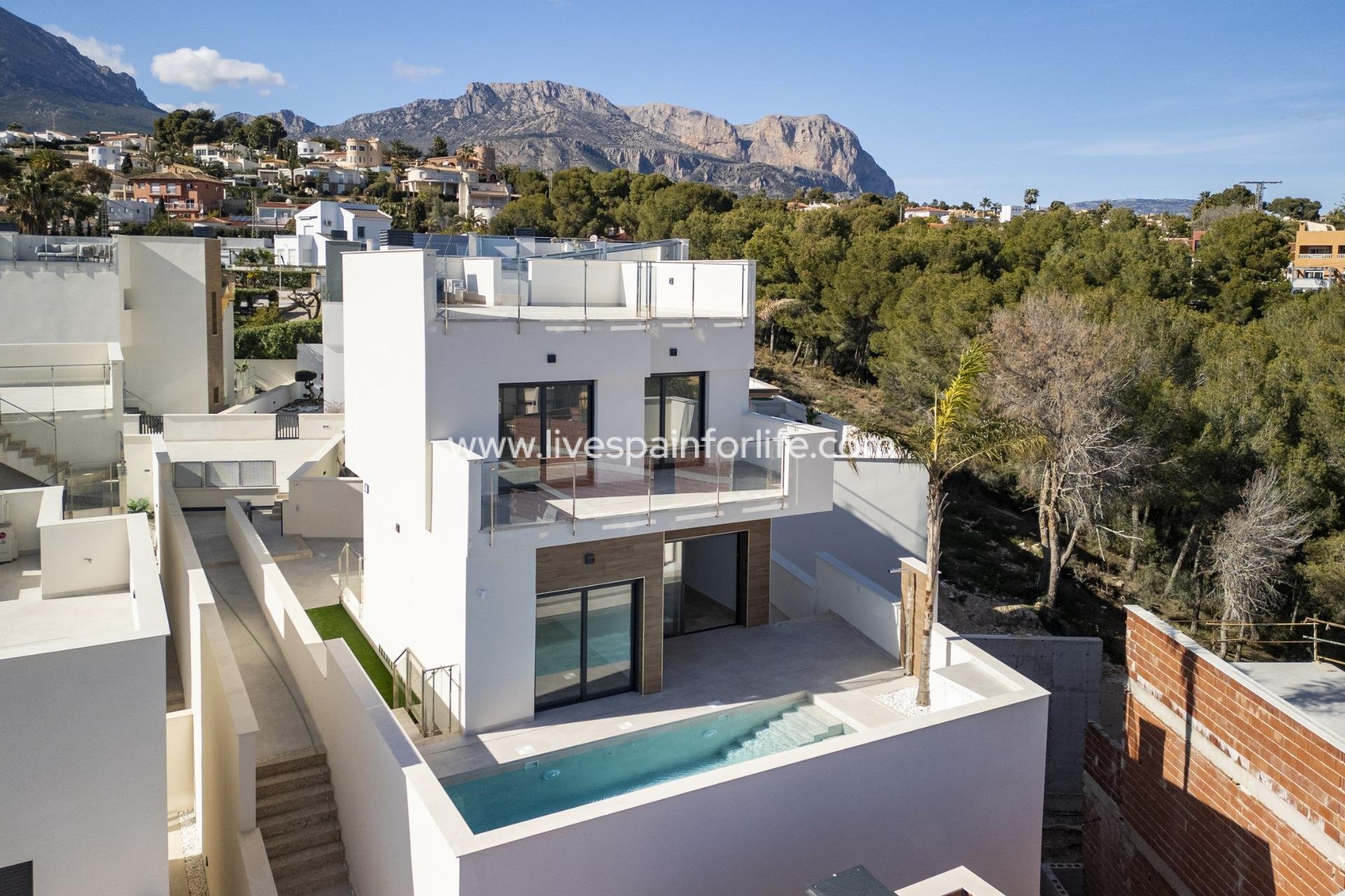 Nouvelle construction - Villa (indépendant) -
La Nucia - Urb. Don Mar