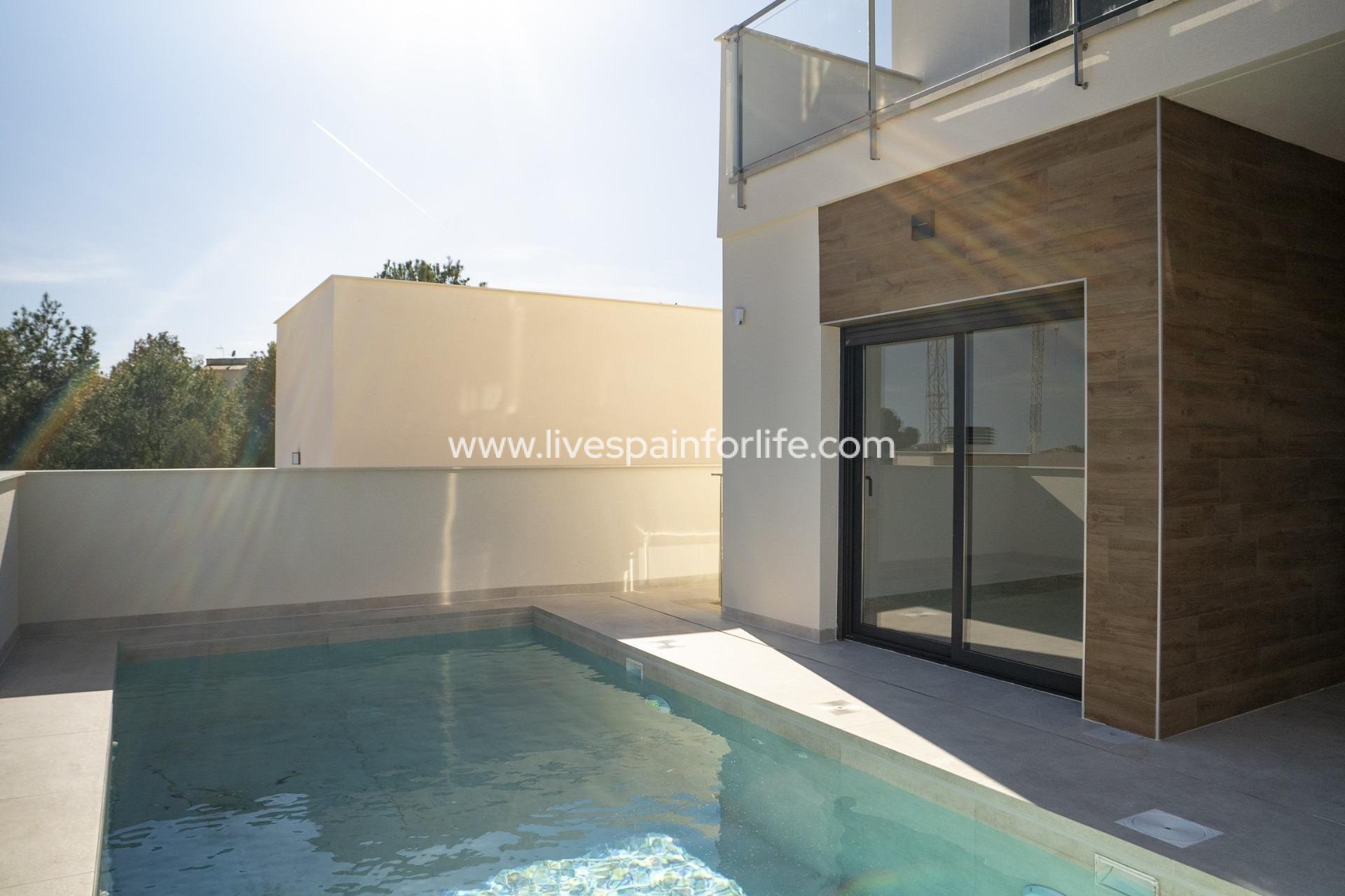Nouvelle construction - Villa (indépendant) -
La Nucia - Urb. Don Mar