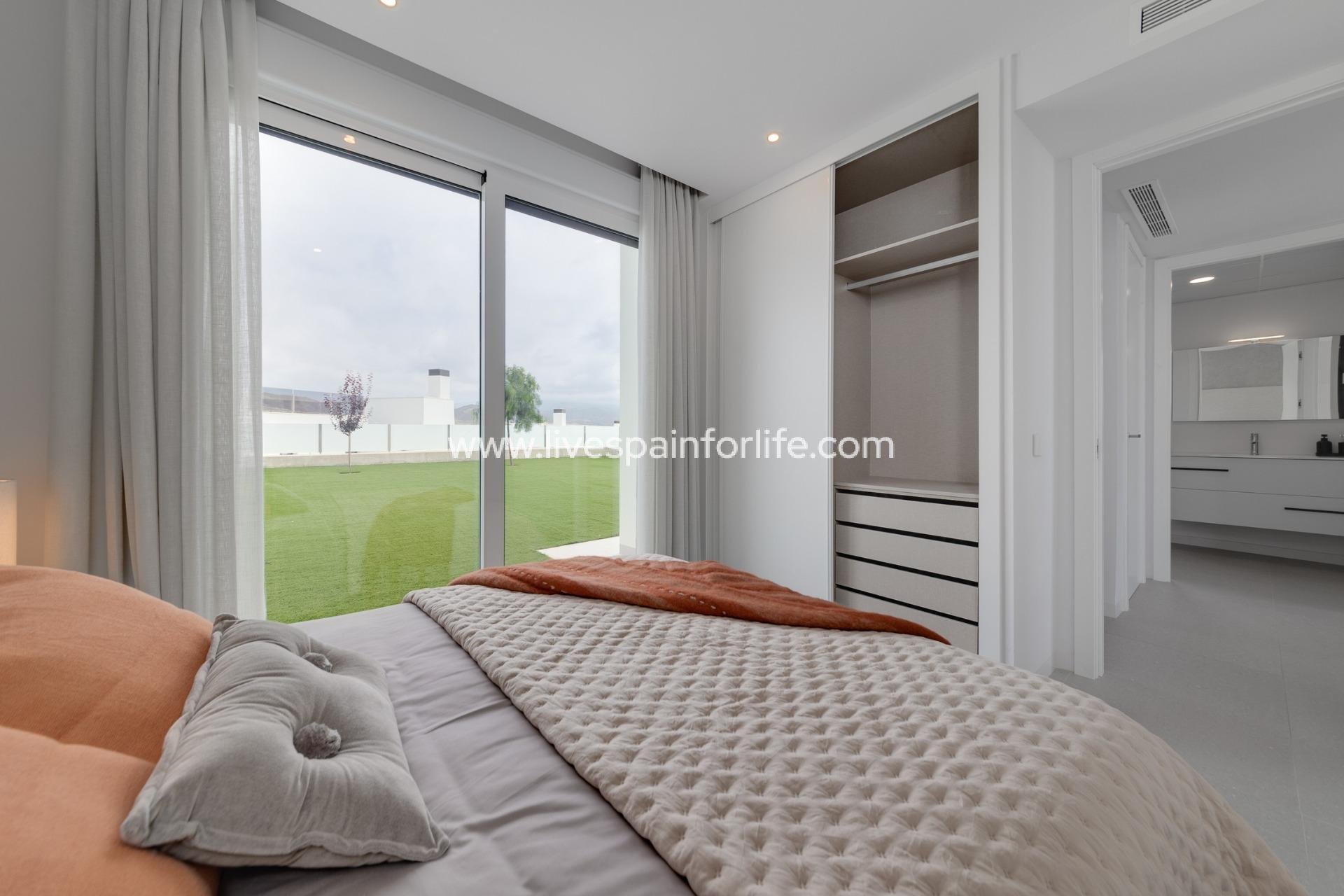 Nouvelle construction - Villa (indépendant) -
Mutxamel