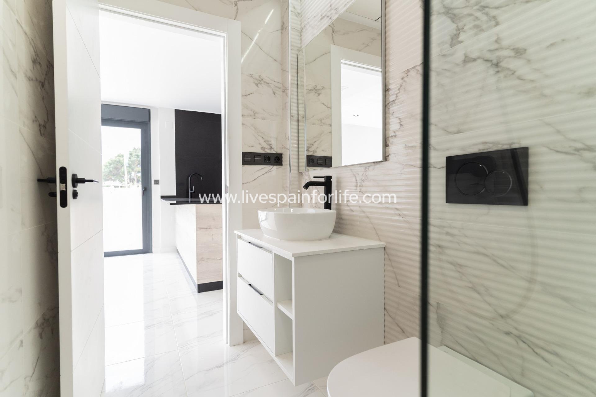 Nouvelle construction - Villa (indépendant) -
Orihuela Costa - Punta Prima