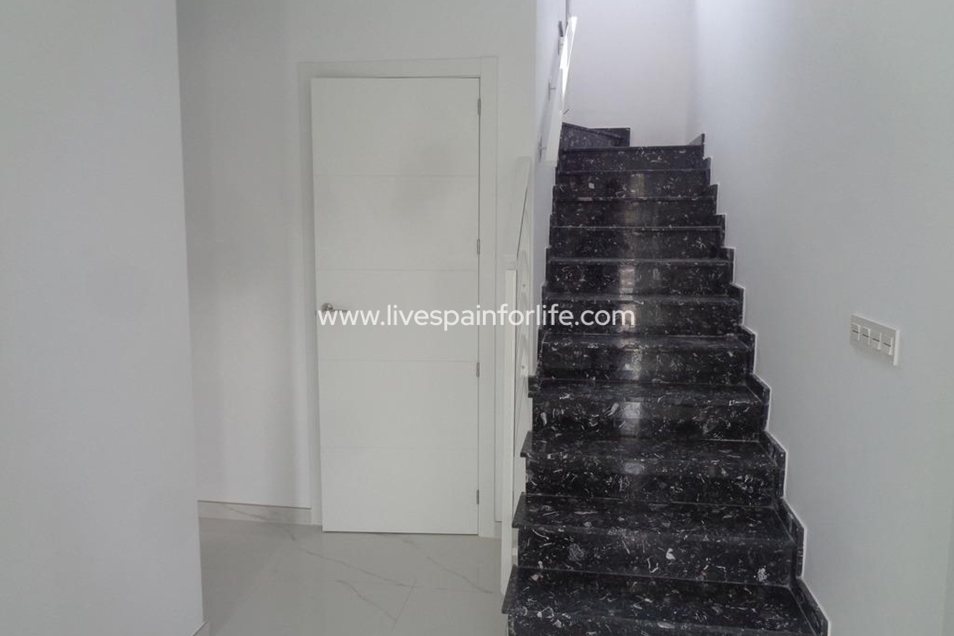 Nouvelle construction - Villa (indépendant) -
Pinoso - Camino Del Prado