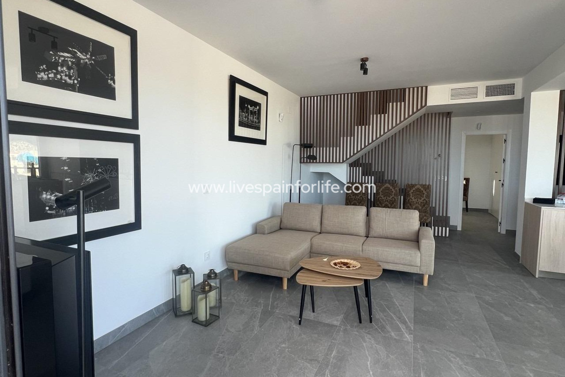 Nouvelle construction - Villa (indépendant) -
Polop - PAU 1