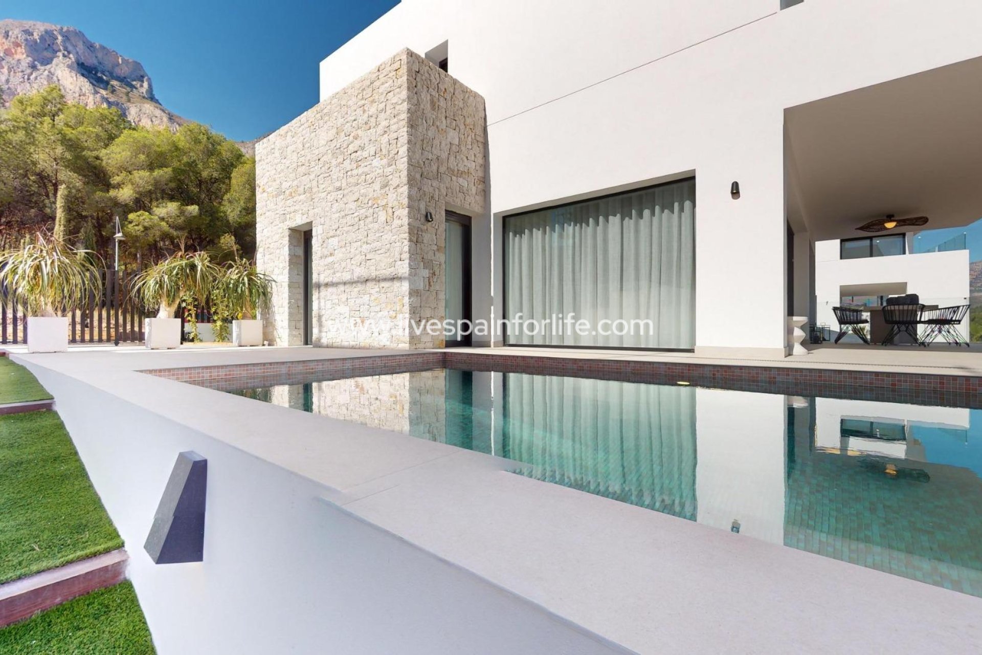 Nouvelle construction - Villa (indépendant) -
Polop - PAU 1